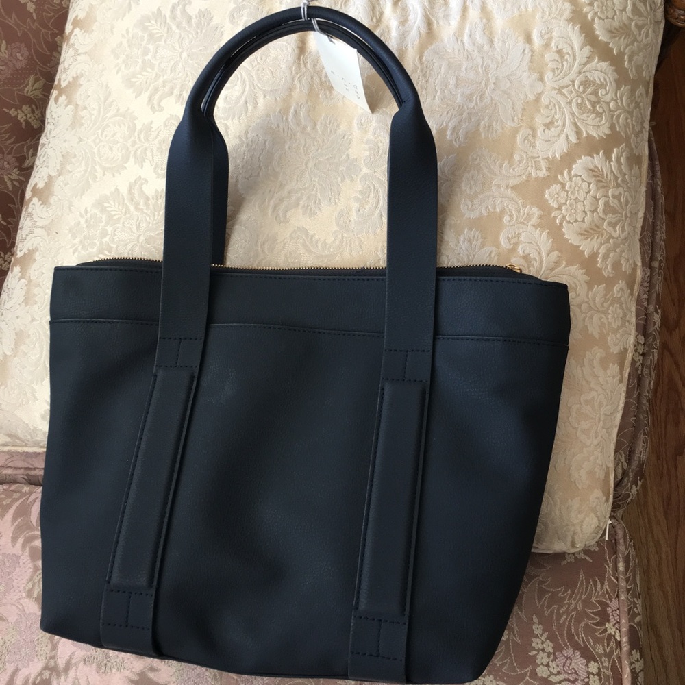 NEW large charcoal tote with five compartments